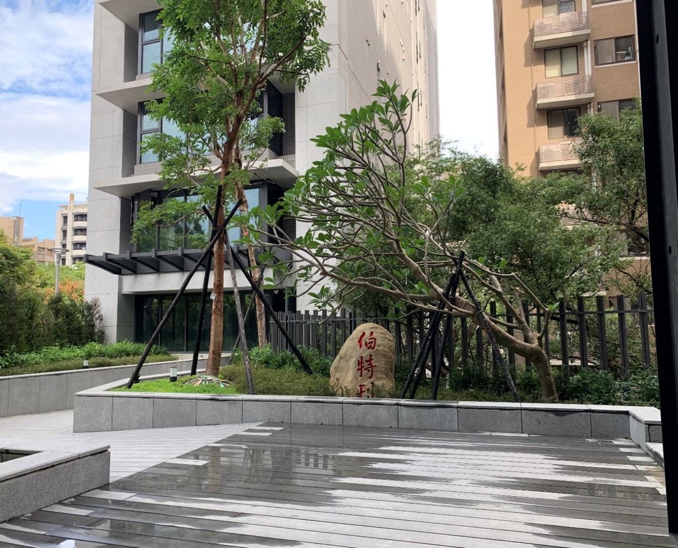 希伯崙集團主視覺照片